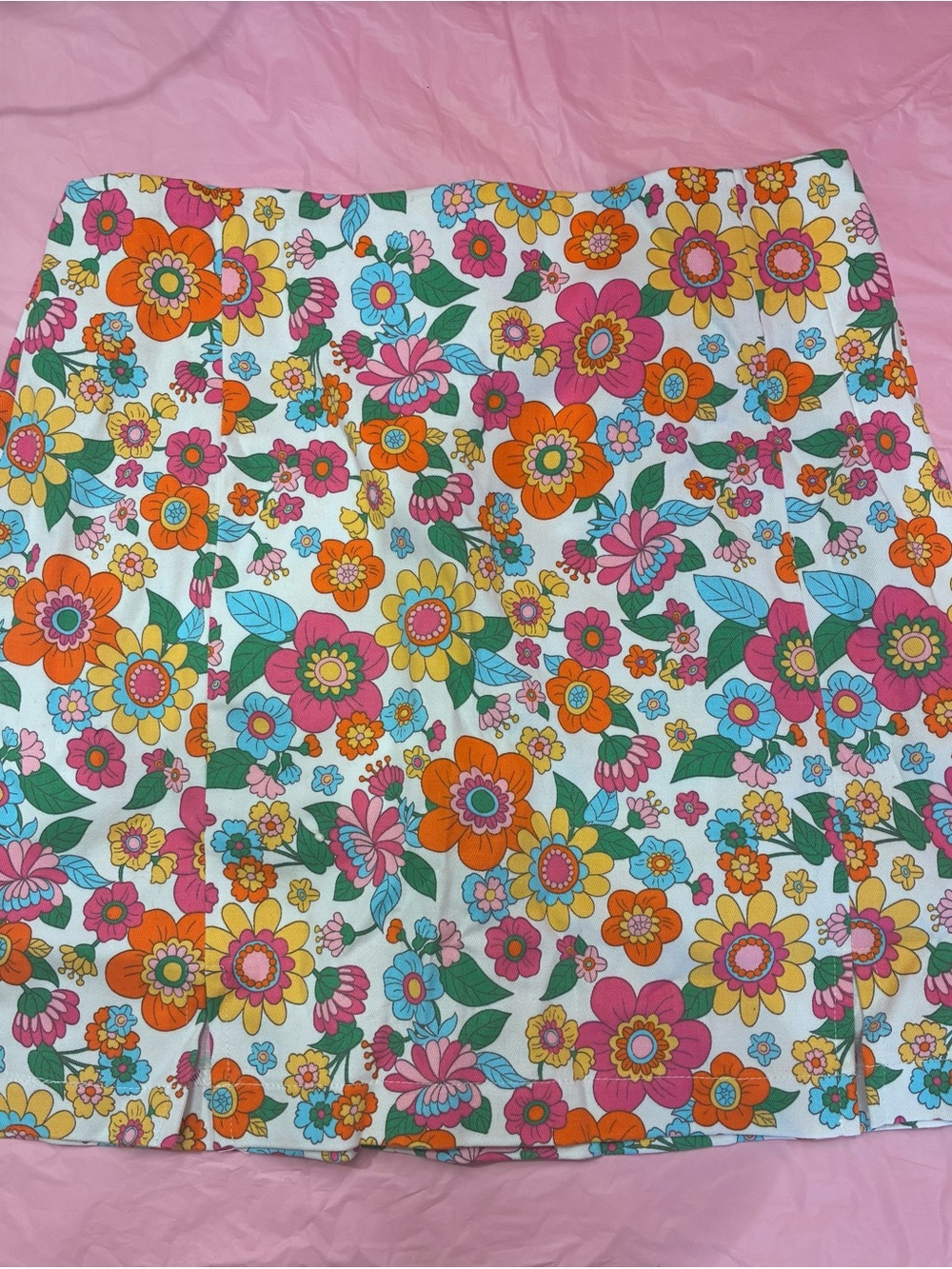 Love On A Hanger Floral Flowers  A-Line Mini Skirt White Retro Cottage NWOT Sz 9